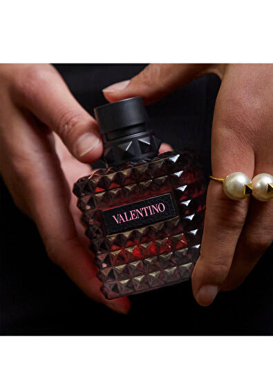 Valentino Born in Roma Donna Intense for Women Eau de Parfum Spray Size: 3.4 FL OZ / 100 ml